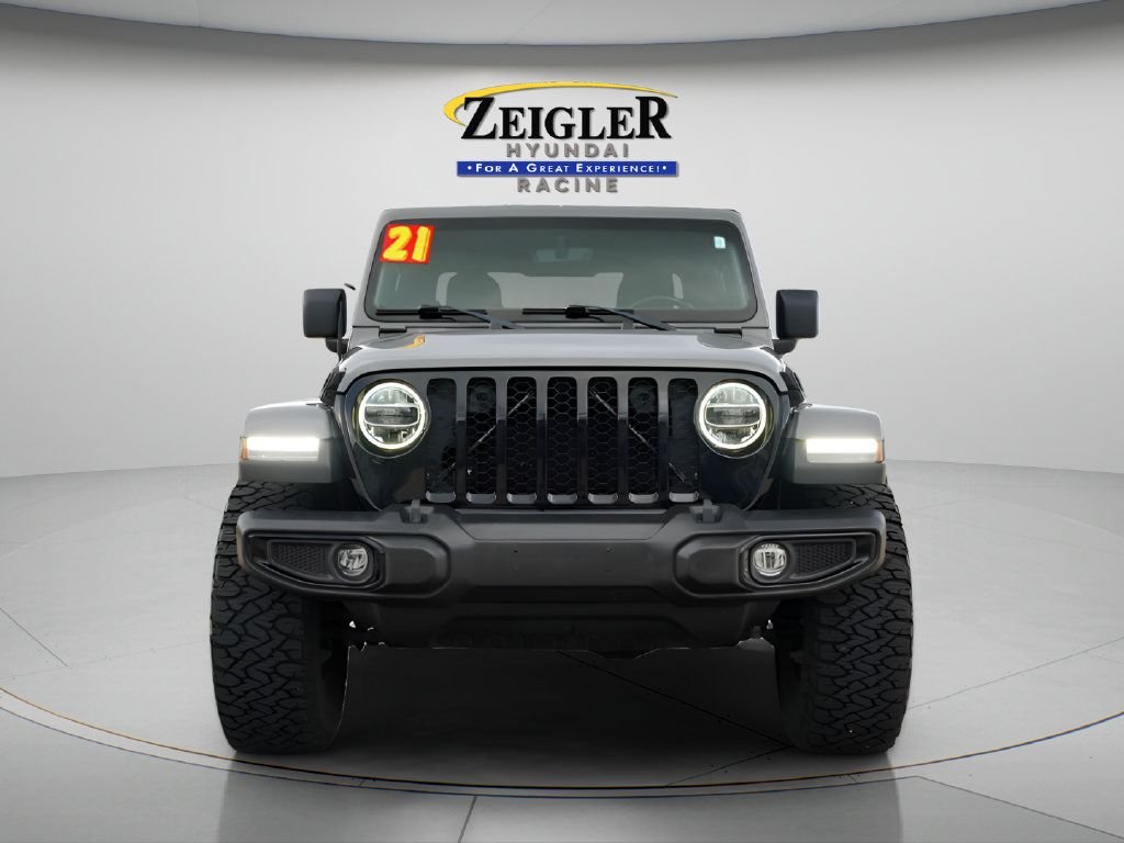 Used 2021 Jeep Gladiator Sport AWD/4WD image 2