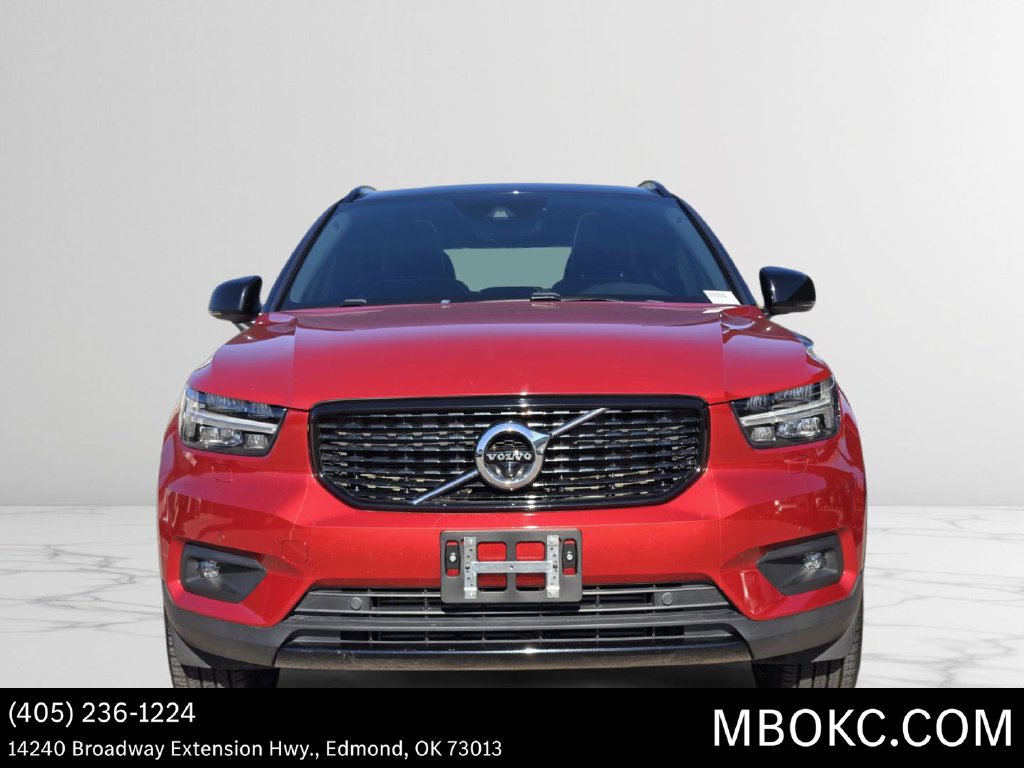 Used 2021 Volvo XC40 T5 R-Design w/ Advanced Package AWD/4WD image 2