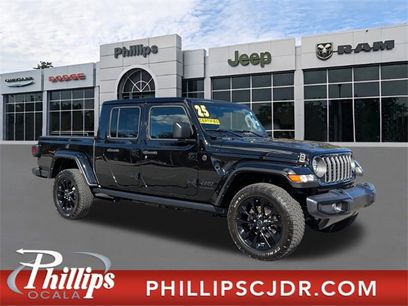 Certified 2025 Jeep Gladiator Nighthawk