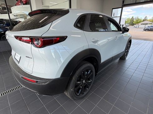 New 2026 MAZDA CX-30 AWD 2.5 S w/ Select Sport Pkg image 3