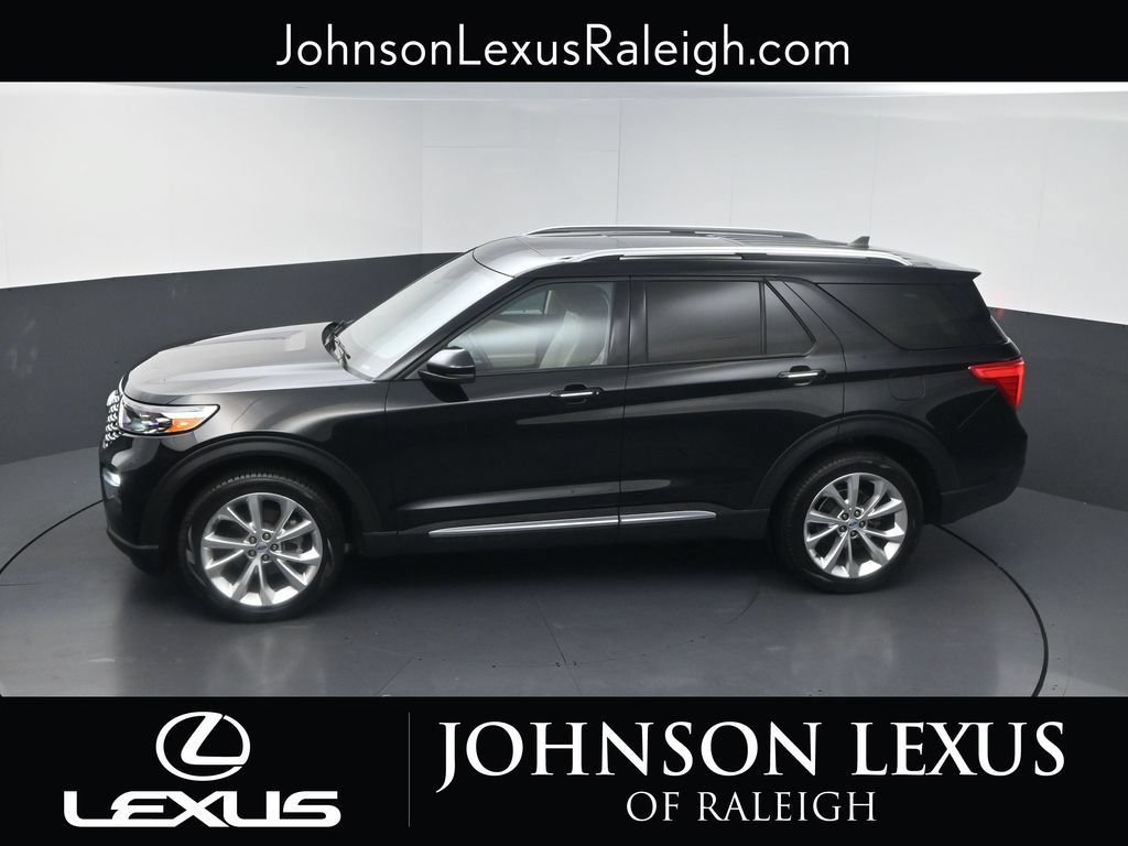 Used 2023 Ford Explorer Platinum w/ Technology Package AWD/4WD image 30