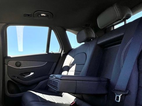 Certified 2022 Mercedes-Benz GLC 300 4MATIC image 22