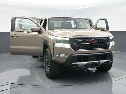 Used 2022 Nissan Frontier PRO-4X w/ Pro-4X Premium Package AWD/4WD image 66
