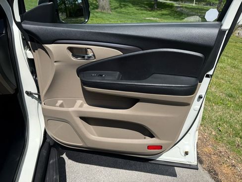 Used 2016 Honda Pilot EX-L image 40