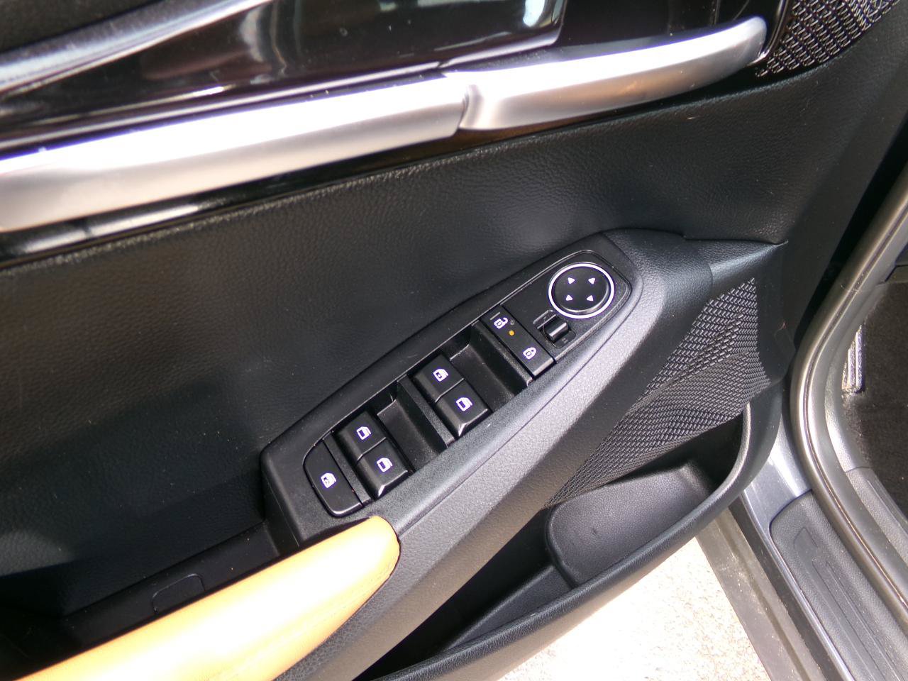 Used 2024 Kia Seltos EX AWD/4WD image 13