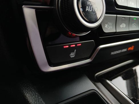 Used 2022 Honda CR-V Touring image 14