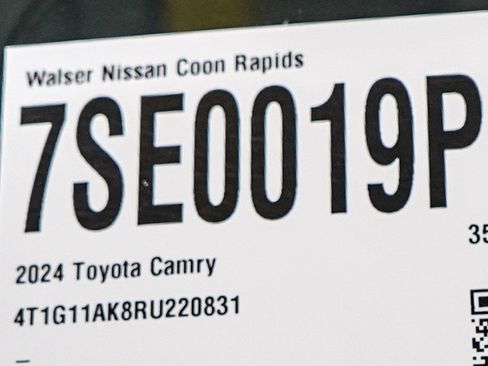 Used 2024 Toyota Camry SE FWD image 30