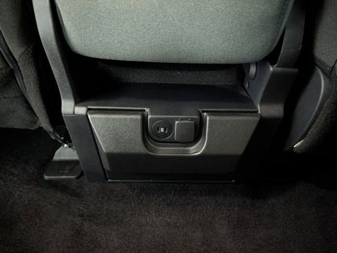 Used 2025 Ford F150 XLT w/ Equipment Group 301A Standard image 11