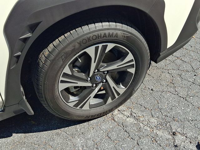 Certified 2024 Subaru Crosstrek 2.0i Premium AWD/4WD image 11