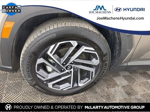 Used 2025 Hyundai Tucson Limited image 32