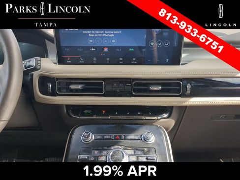 Certified 2023 Lincoln Nautilus FWD w/ Premium Package image 19