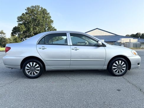 Used 2008 Toyota Corolla CE w/ Extra Value Upgrade Pkg FWD image 10