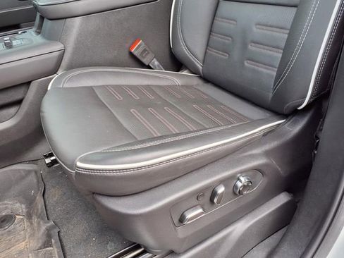 Used 2024 GMC Sierra 2500 AT4X image 23