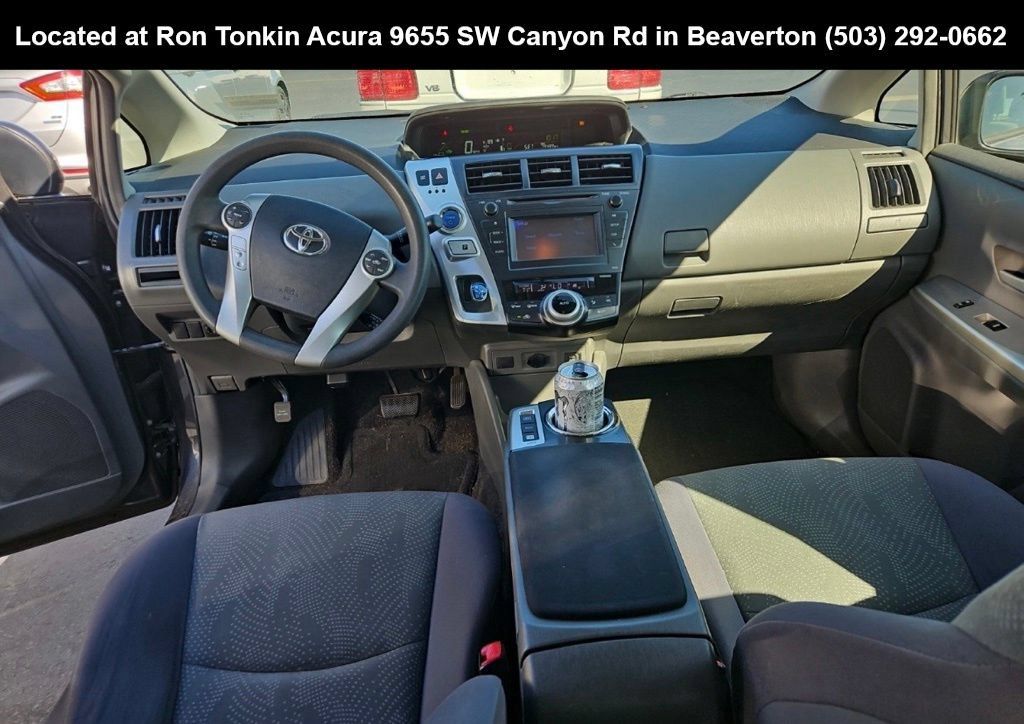 Used 2014 Toyota Prius V Two FWD image 6