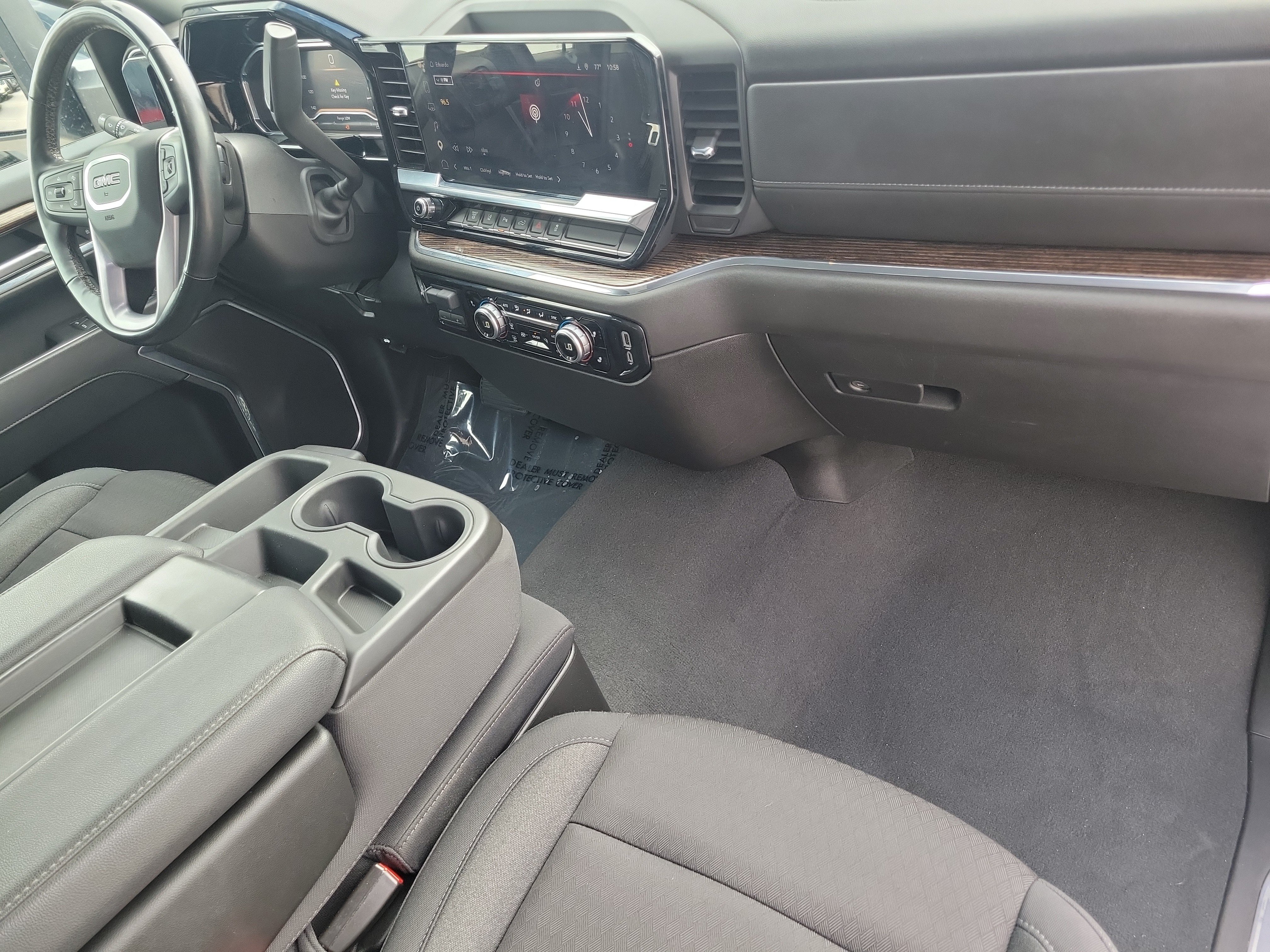 Used 2024 GMC Sierra 2500 SLE w/ SLE Value Package; AWD/4WD image 13