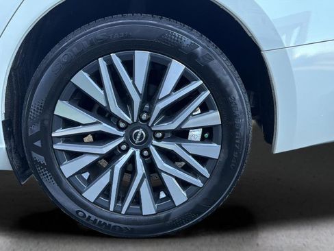 Certified 2024 Nissan Altima 2.5 SV FWD image 26