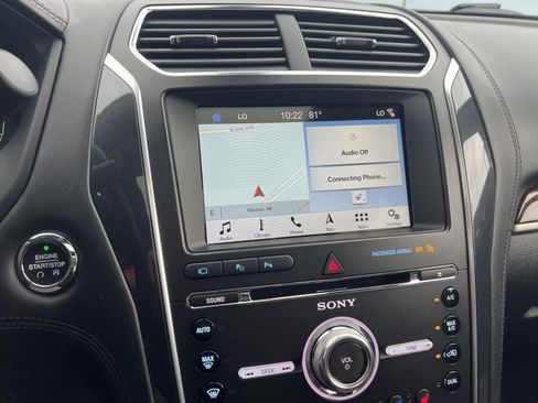 Used 2018 Ford Explorer Platinum AWD/4WD image 19
