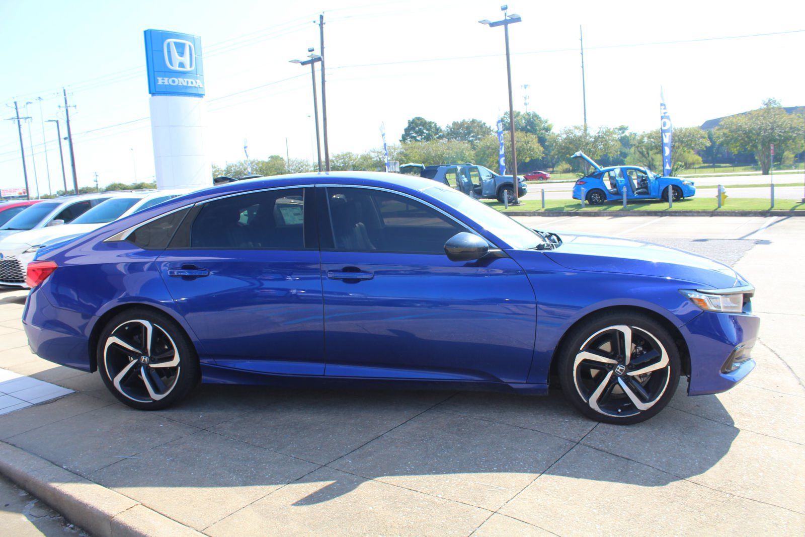Used 2022 Honda Accord Sport Special Edition image 3
