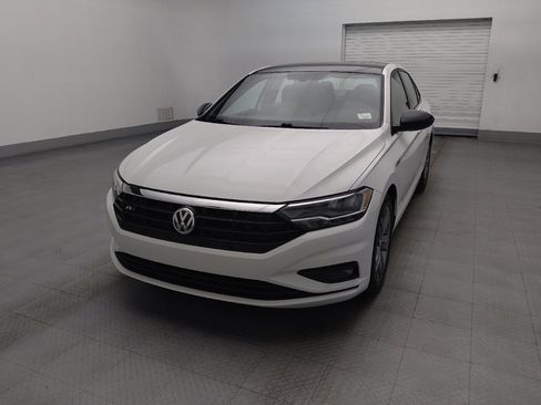 Used 2020 Volkswagen Jetta R-Line w/ R-Line Cold Weather Package FWD image 15