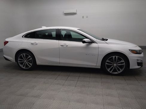 Used 2025 Chevrolet Malibu LT FWD image 11