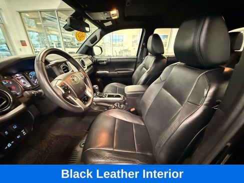 Used 2021 Toyota Tacoma Limited image 13