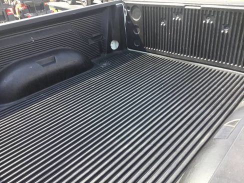 Used 2014 RAM 2500 SLT image 11