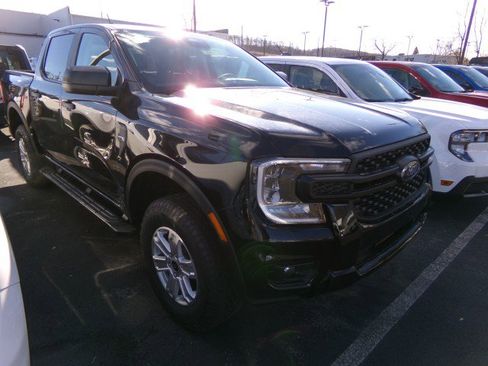 New 2025 Ford Ranger XL image 3