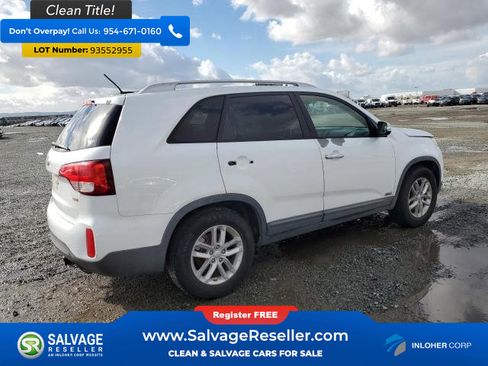 Used 2014 Kia Sorento LX AWD/4WD image 4