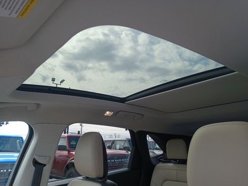 Certified 2022 Ford Escape SEL w/ Technology Package image 30