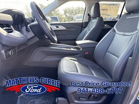 New 2026 Ford Explorer Active w/ Active Comfort Package RWD image 9