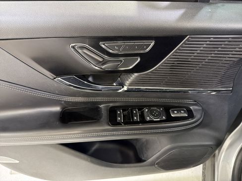 Used 2022 Lincoln Corsair FWD w/ Equipment Group 101A image 14