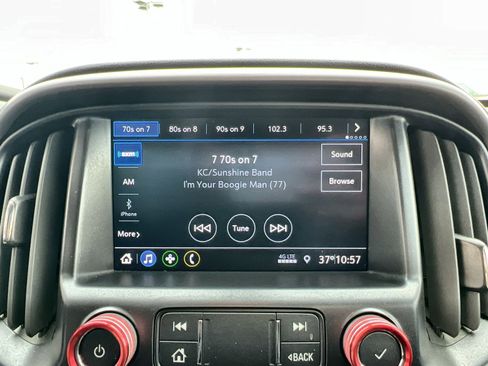 Used 2022 GMC Canyon AT4 w/ Trailering Package image 18