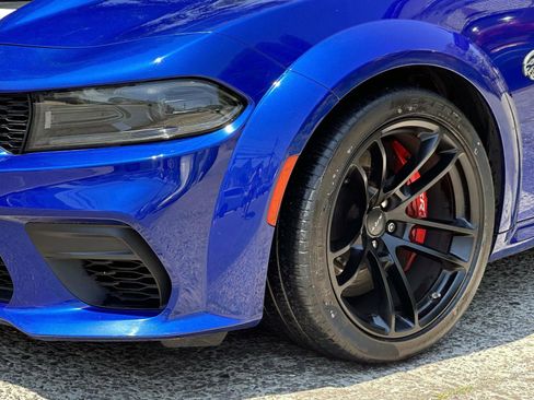 Used 2022 Dodge Charger SRT Hellcat w/ Harman/Kardon Audio Group RWD image 10