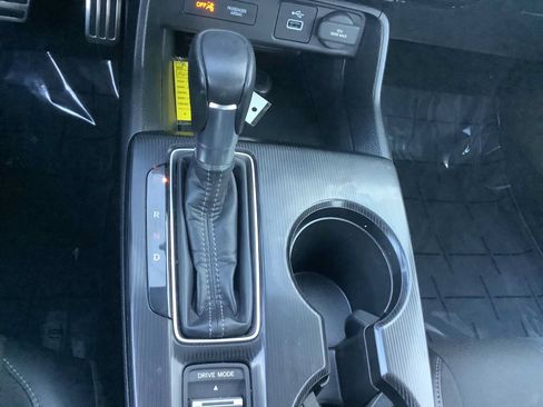 Used 2024 Honda Civic Sport image 18