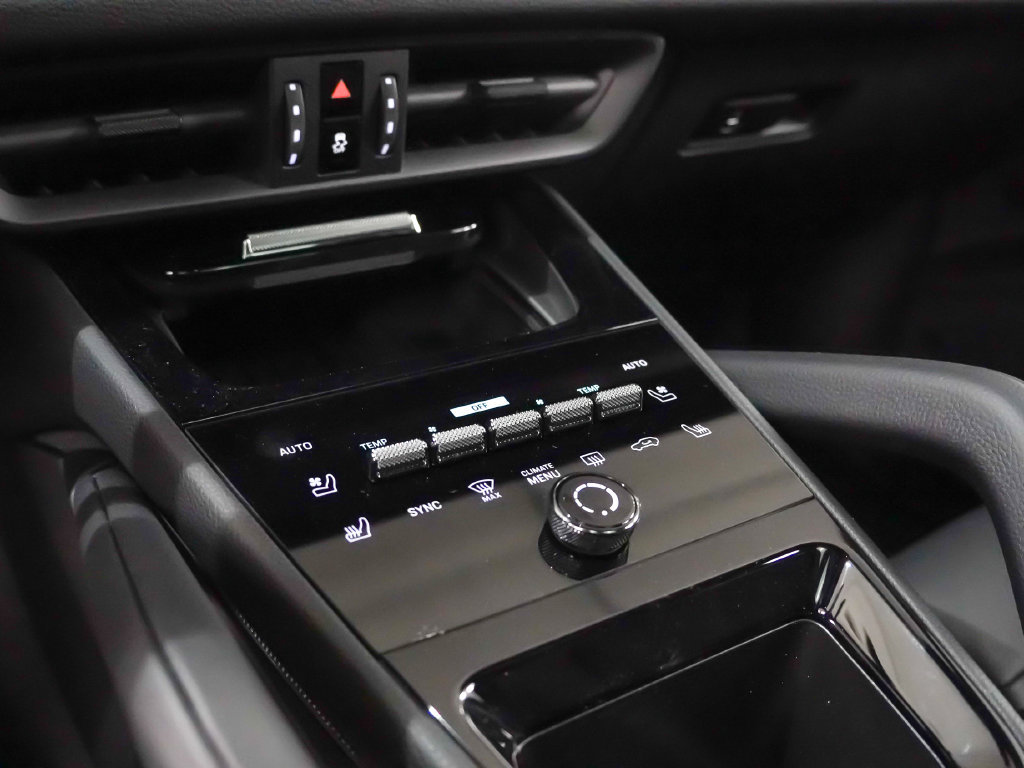 Certified 2026 Porsche Cayenne Coupe AWD/4WD image 13