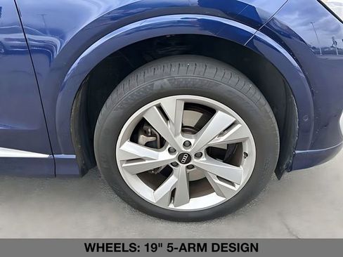 Used 2023 Audi Q4 e-tron Premium Plus AWD/4WD image 10