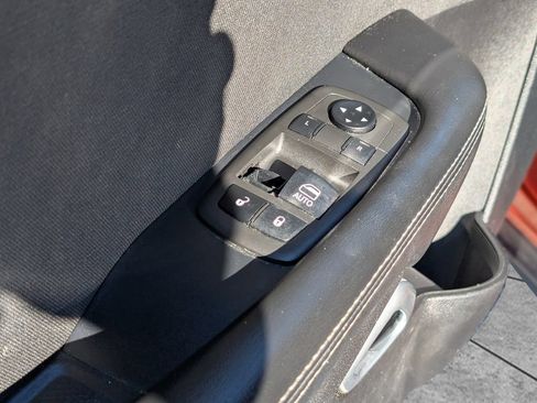 Used 2021 Dodge Challenger SXT RWD image 15