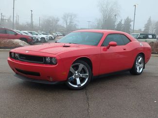 Used 2009 Dodge Challenger R/T video 1