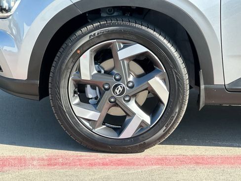 New 2026 Hyundai Venue SEL image 24
