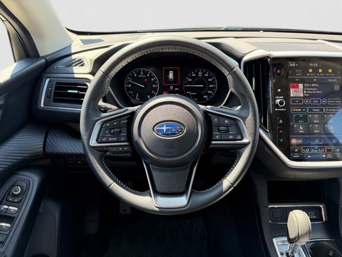 Used 2025 Subaru Ascent Premium AWD/4WD image 14