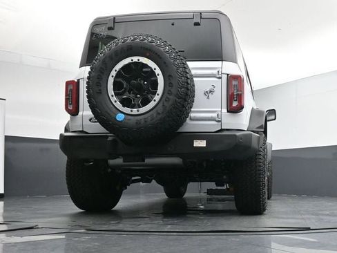 New 2026 Ford Bronco Outer Banks w/ Sasquatch Package AWD/4WD image 30