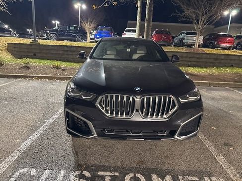 Used 2023 BMW X6 xDrive40i w/ Premium Package image 2