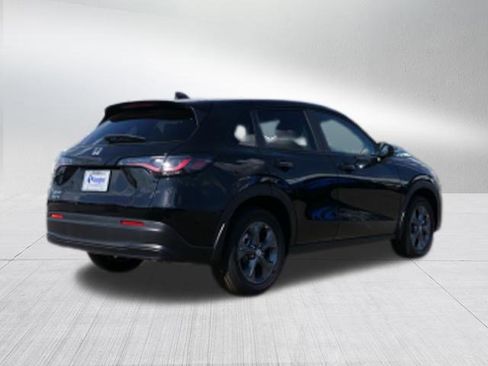 New 2026 Honda HR-V LX image 3