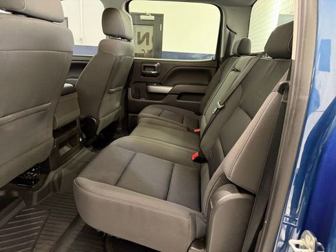 Used 2018 Chevrolet Silverado 1500 LT w/ All Star Edition image 29