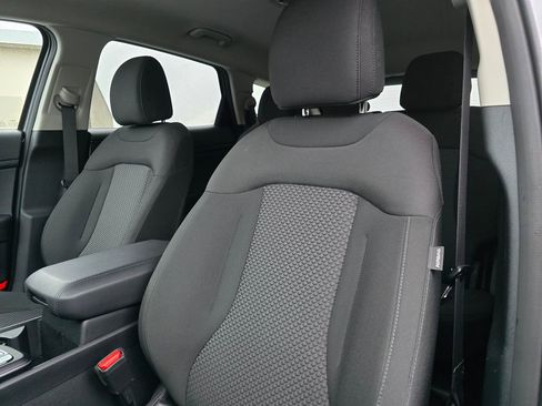 Certified 2024 Kia Sportage LX image 28