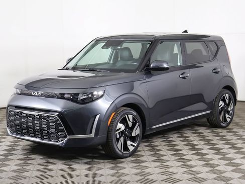 Used 2023 Kia Soul GT-Line FWD image 8