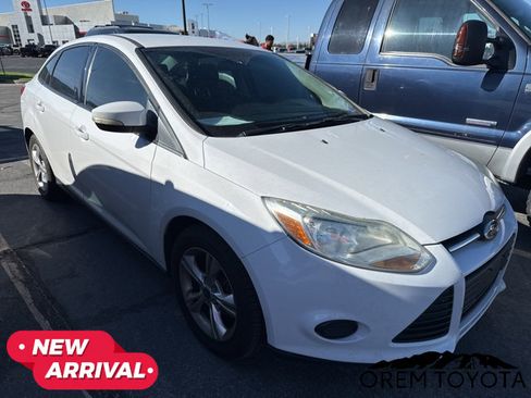 Used 2014 Ford Focus SE FWD image 1