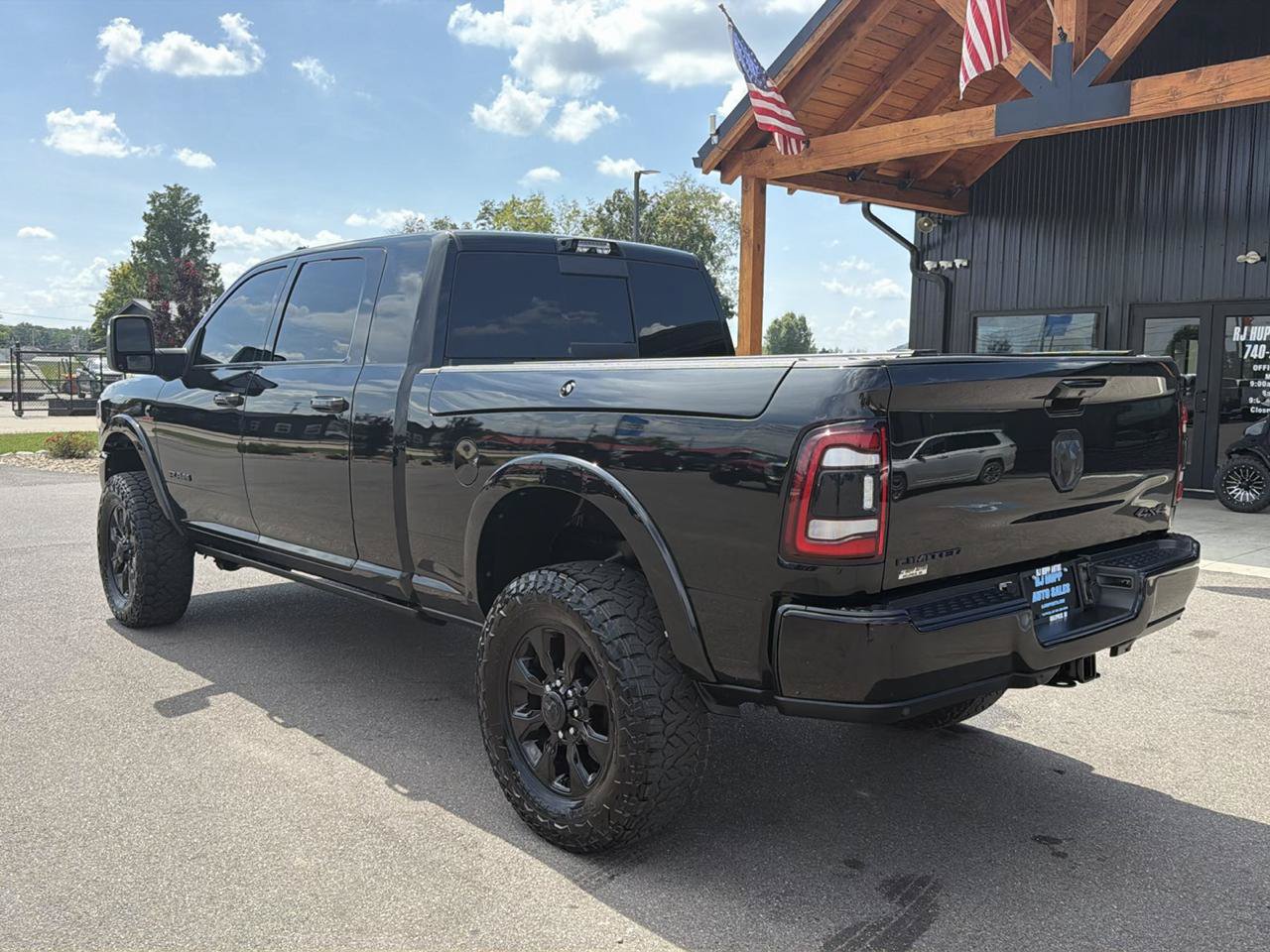 Used 2024 RAM 2500 Limited AWD/4WD image 6