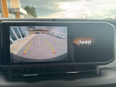 Used 2025 Jeep Wrangler Unlimited Sport S 4xe image 21