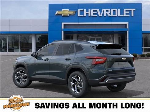 New 2026 Chevrolet Trax LT image 3